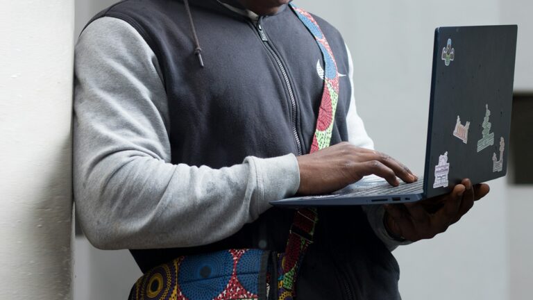 10 tendances technologiques qui vont transformer l'Afrique en 2026 cover 2219