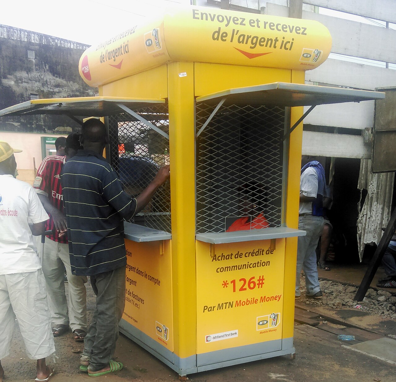 Compte Orange Money bloqué : causes et solutions pour le débloquer Gérant d’un kiosque Mobile Money