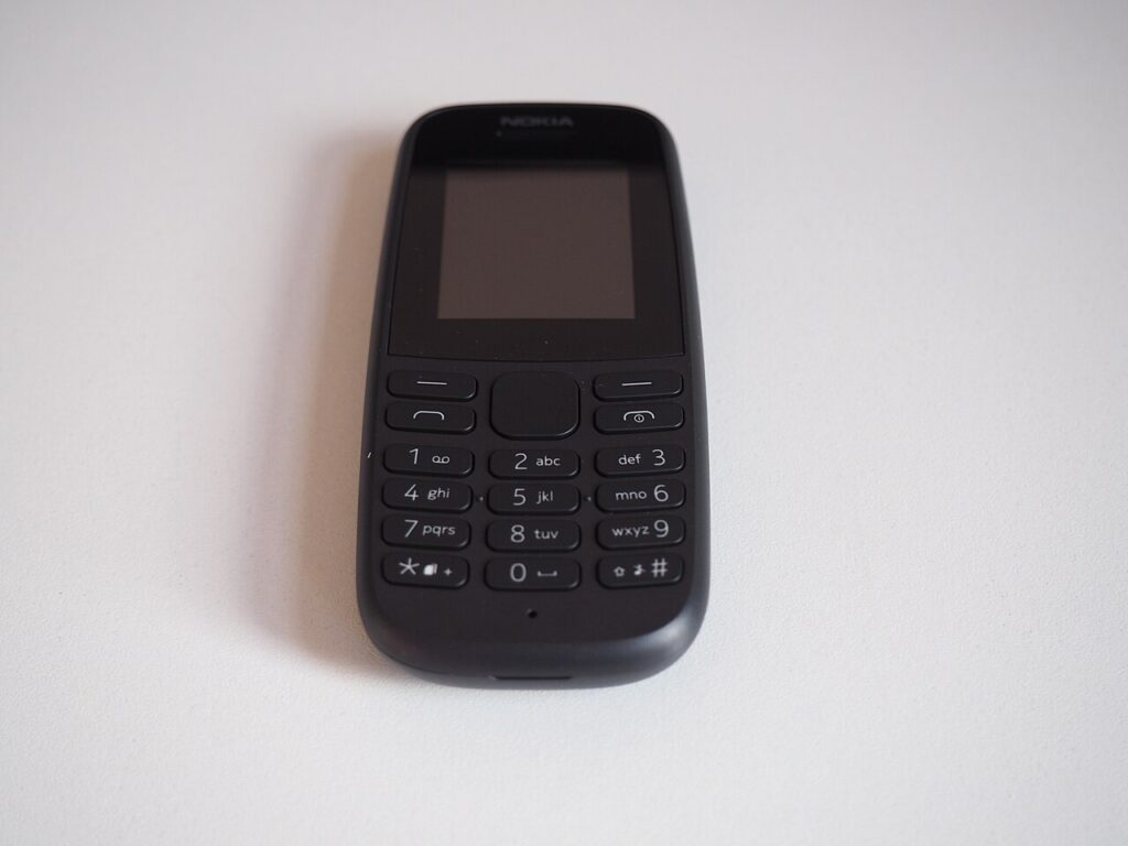 Compte Orange Money bloqué : causes et solutions pour le débloquer Téléphone portable classique